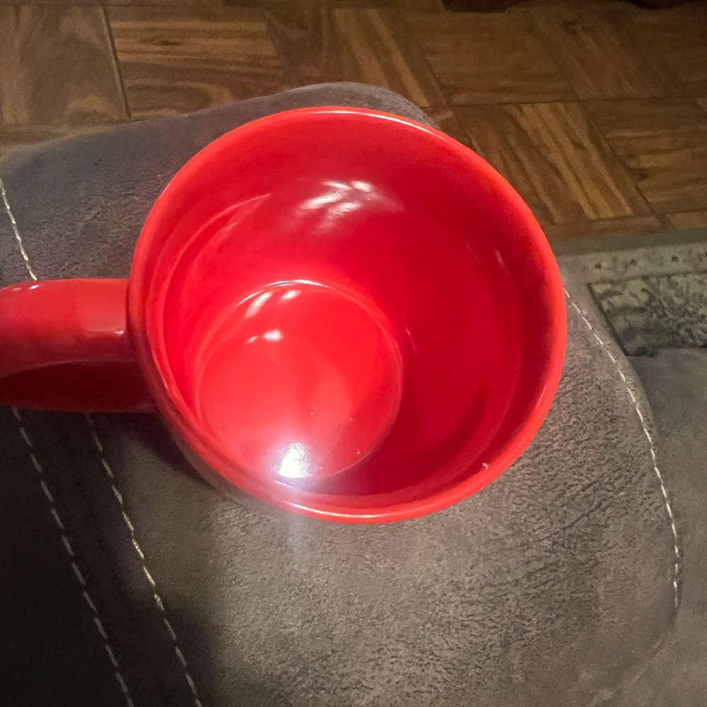 Starbucks 2024 Swirl Red Coffee Tea Mug Cup 11 Fl oz - Picture 3 of 4